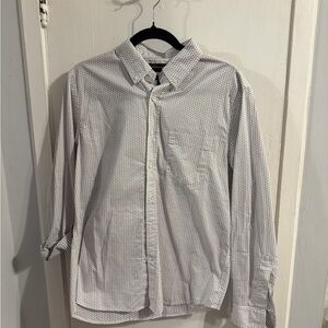 Banana Republic Men's White and Black Polka Dot Patterned Shirt Medium